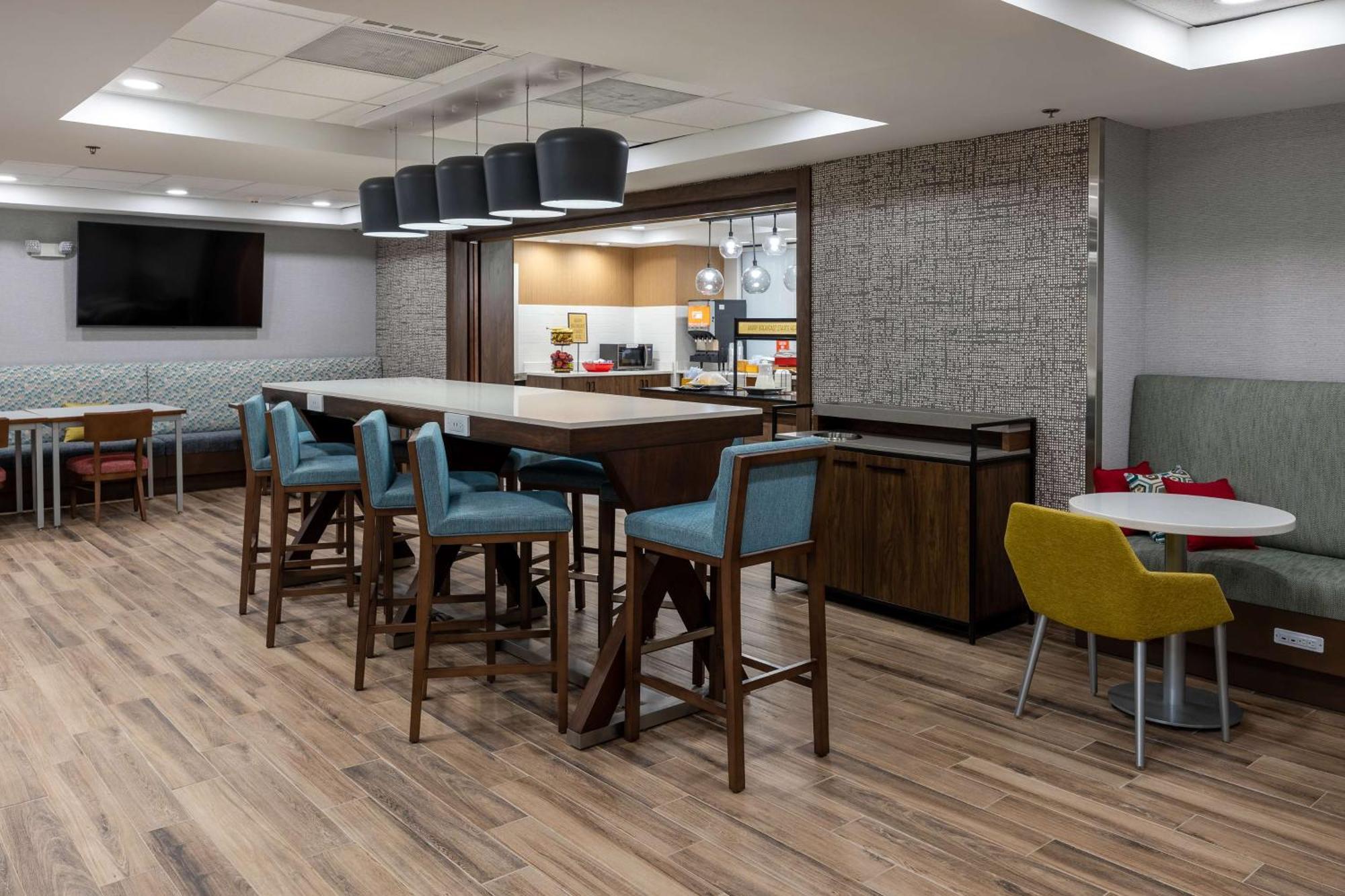 Hampton Inn & Suites Alpharetta Roswell Bagian luar foto